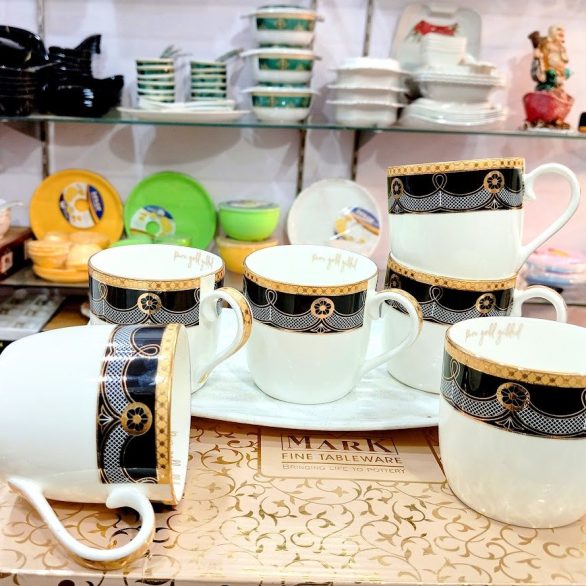 Mark Bone China Golden Black Tea Cups
